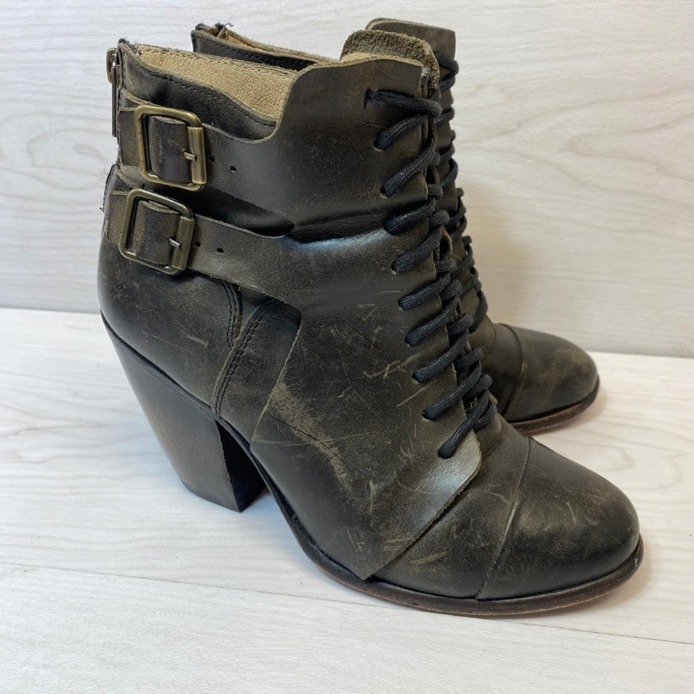 Freebird by Steven‎ Women 7 Malry Ankle Boot Distressed Grey Buckle Lace Up